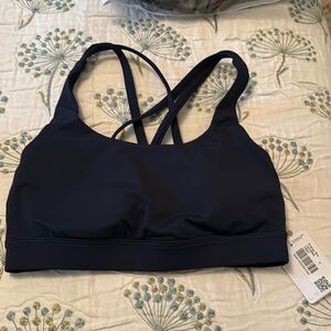 Nevy energy bra size 4 lululemon